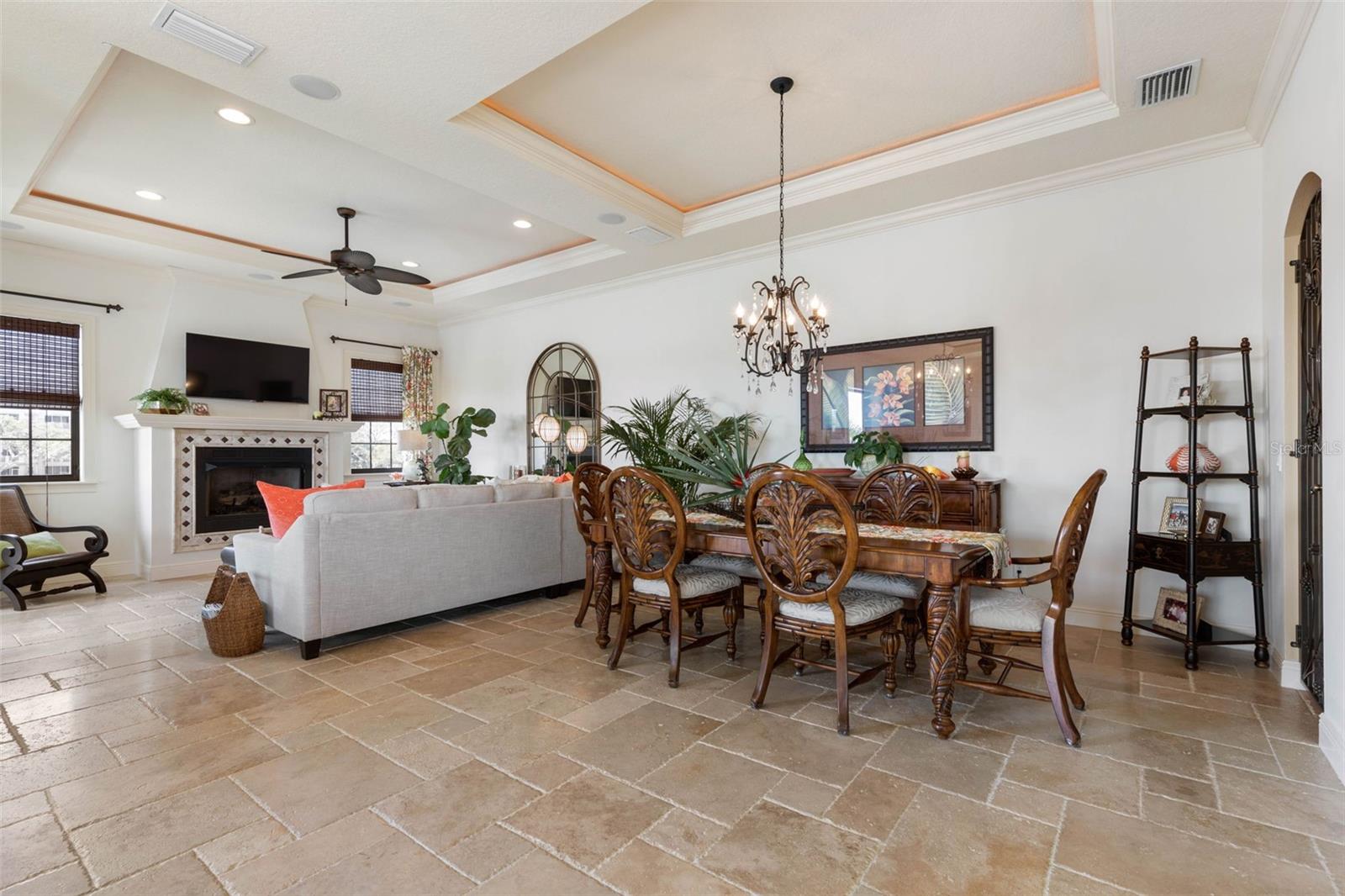 Image 34 of 96 For 355 Harbor Village Point N