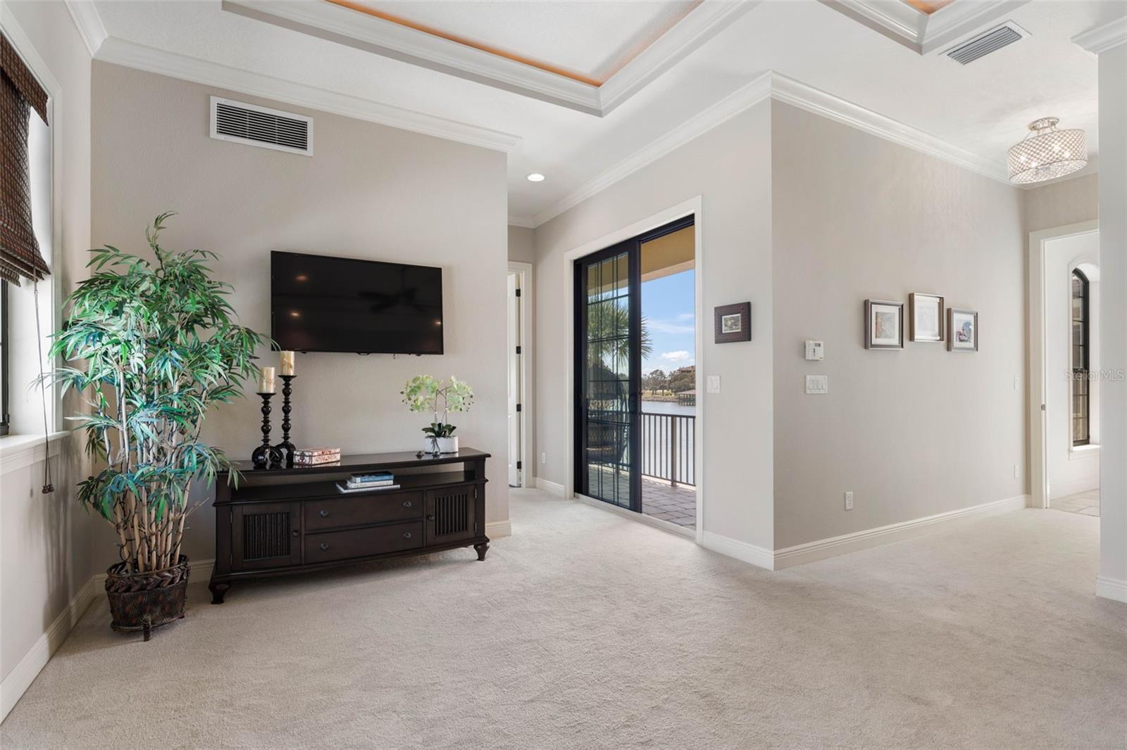 Image 42 of 96 For 355 Harbor Village Point N