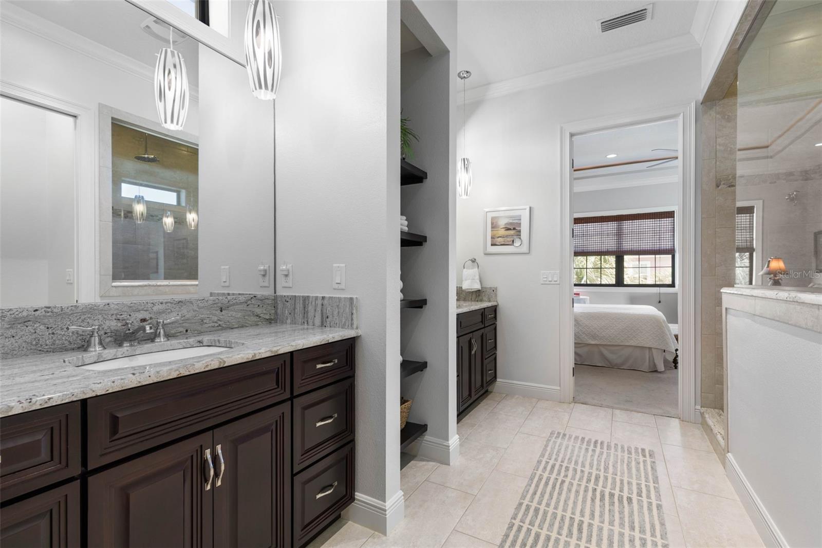 Image 46 of 96 For 355 Harbor Village Point N