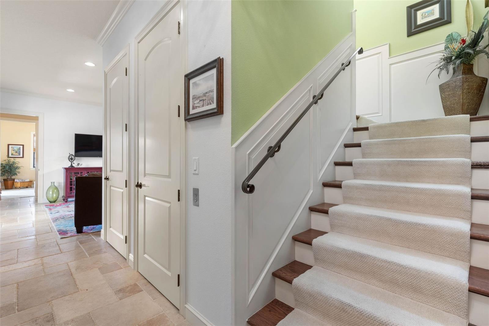 Image 52 of 96 For 355 Harbor Village Point N