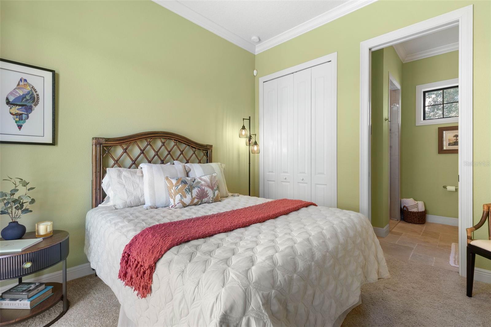 Image 55 of 96 For 355 Harbor Village Point N