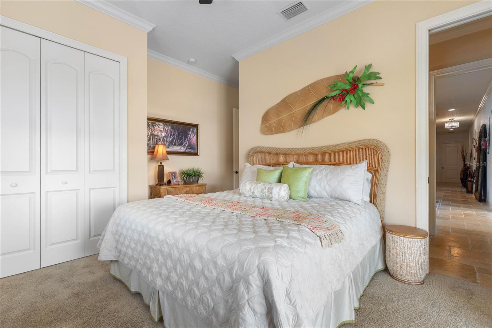 Image 59 of 96 For 355 Harbor Village Point N