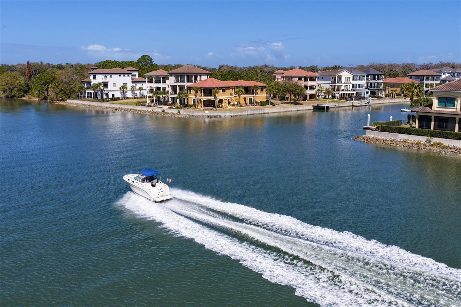 Image 68 of 96 For 355 Harbor Village Point N