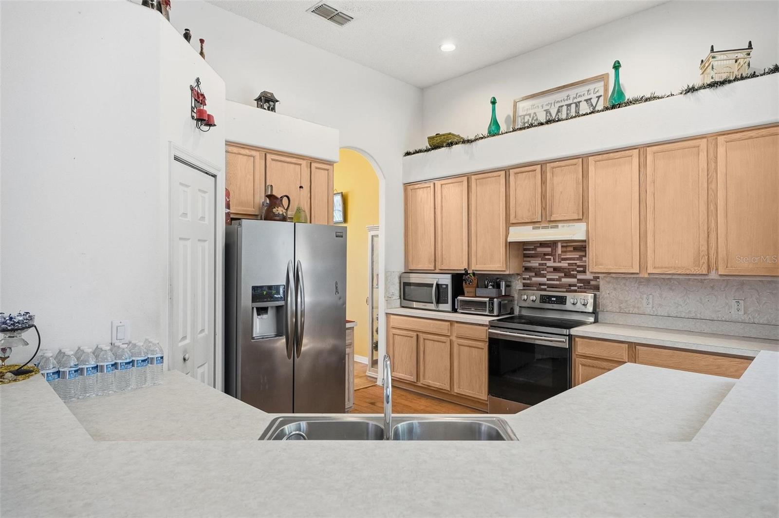 Image 21 of 61 For 90 Whittington Drive