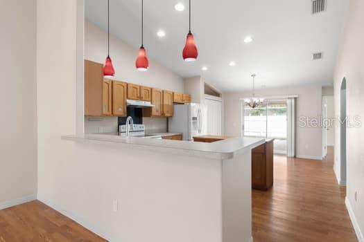 Image 10 of 75 For 28 Karat Path