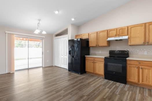 Image 44 of 75 For 28 Karat Path