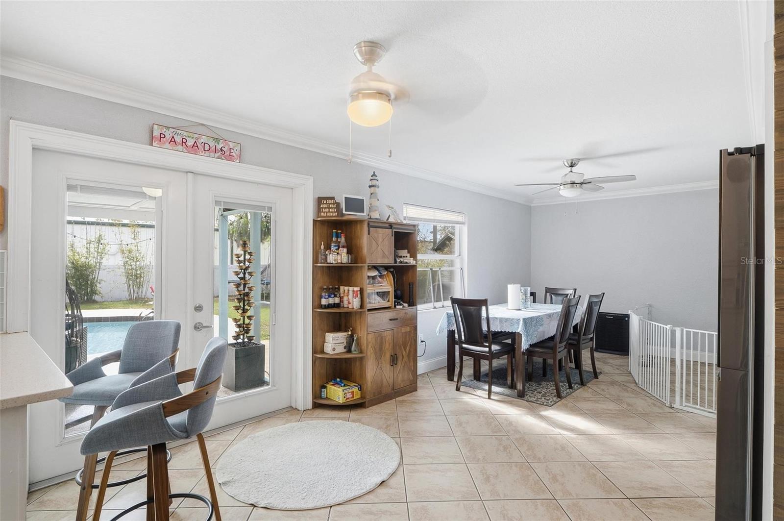 Image 13 of 52 For 428 Longwood Circle