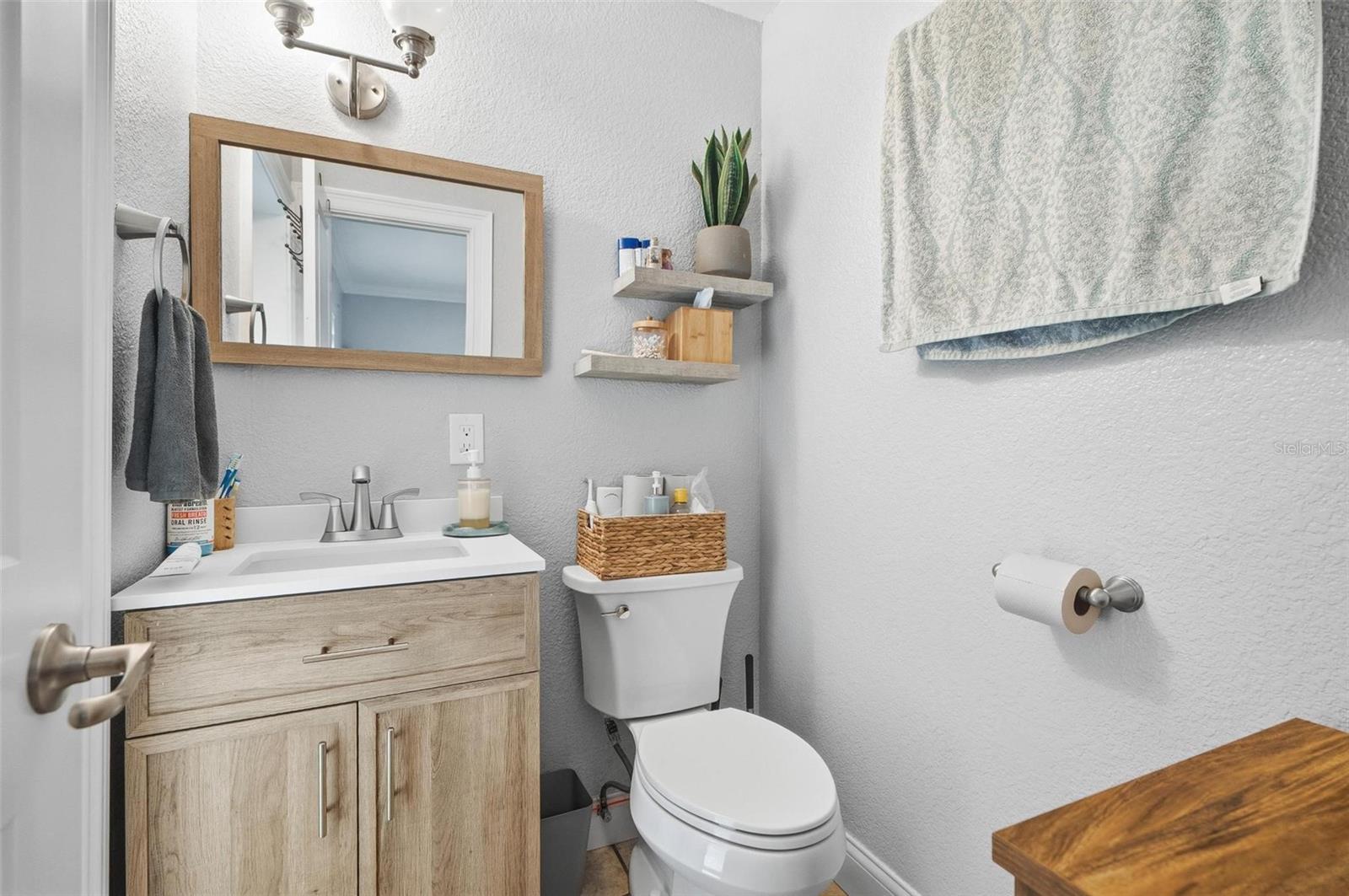 Image 15 of 52 For 428 Longwood Circle