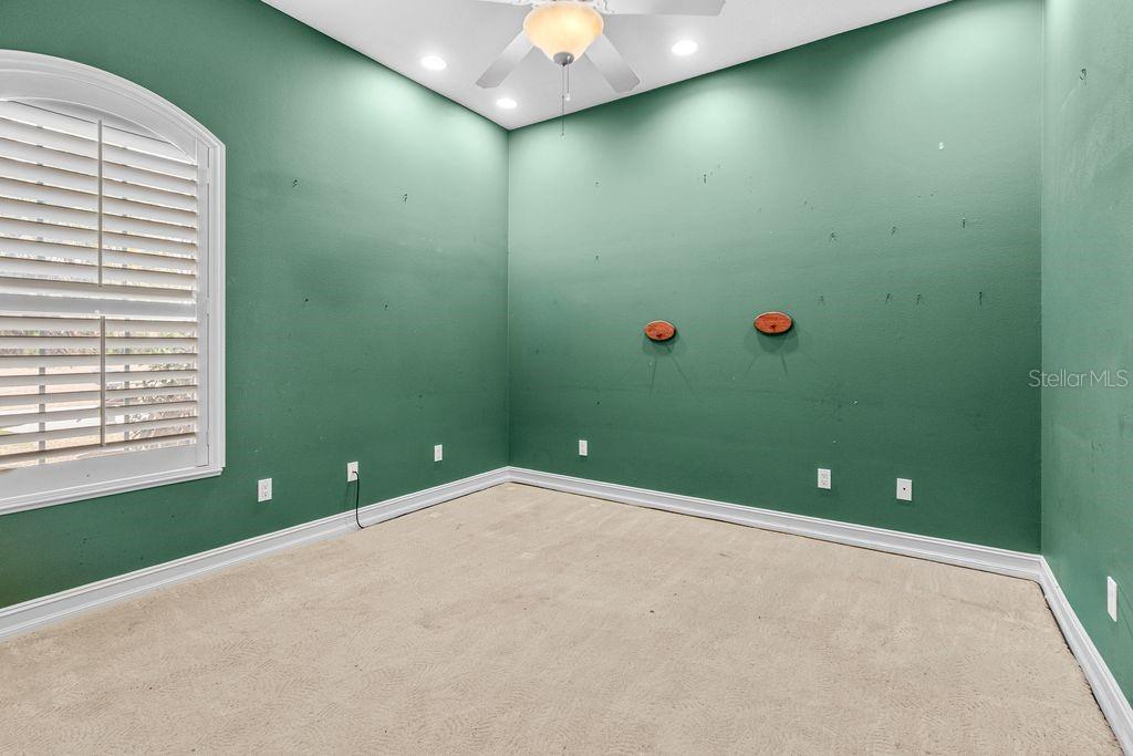 Image 18 of 51 For 19 Ramble Way