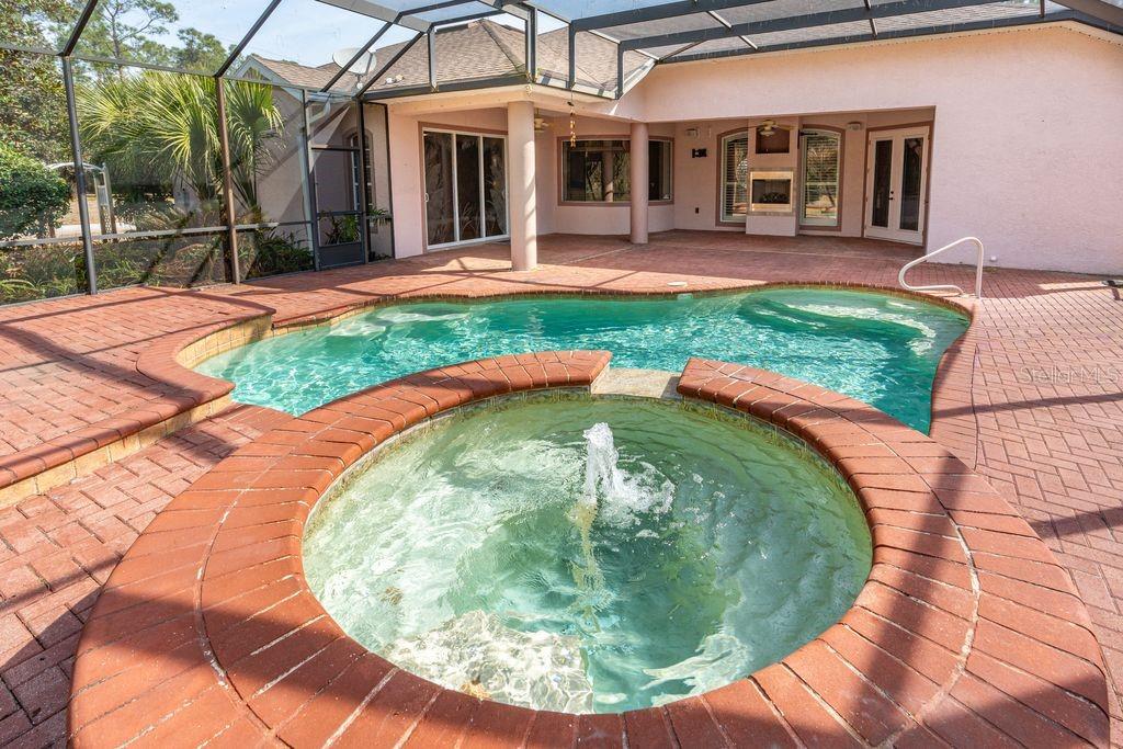 Image 2 of 51 For 19 Ramble Way