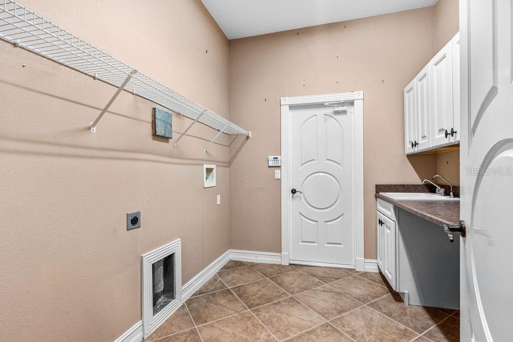 Image 27 of 51 For 19 Ramble Way