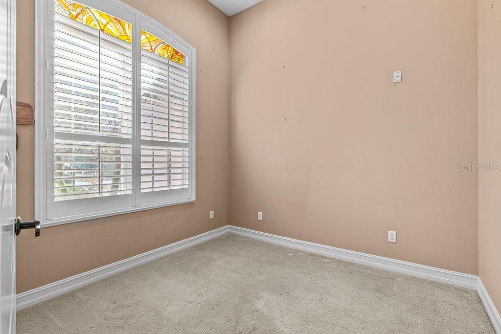 Image 32 of 51 For 19 Ramble Way