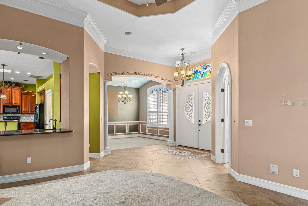 Image 8 of 51 For 19 Ramble Way