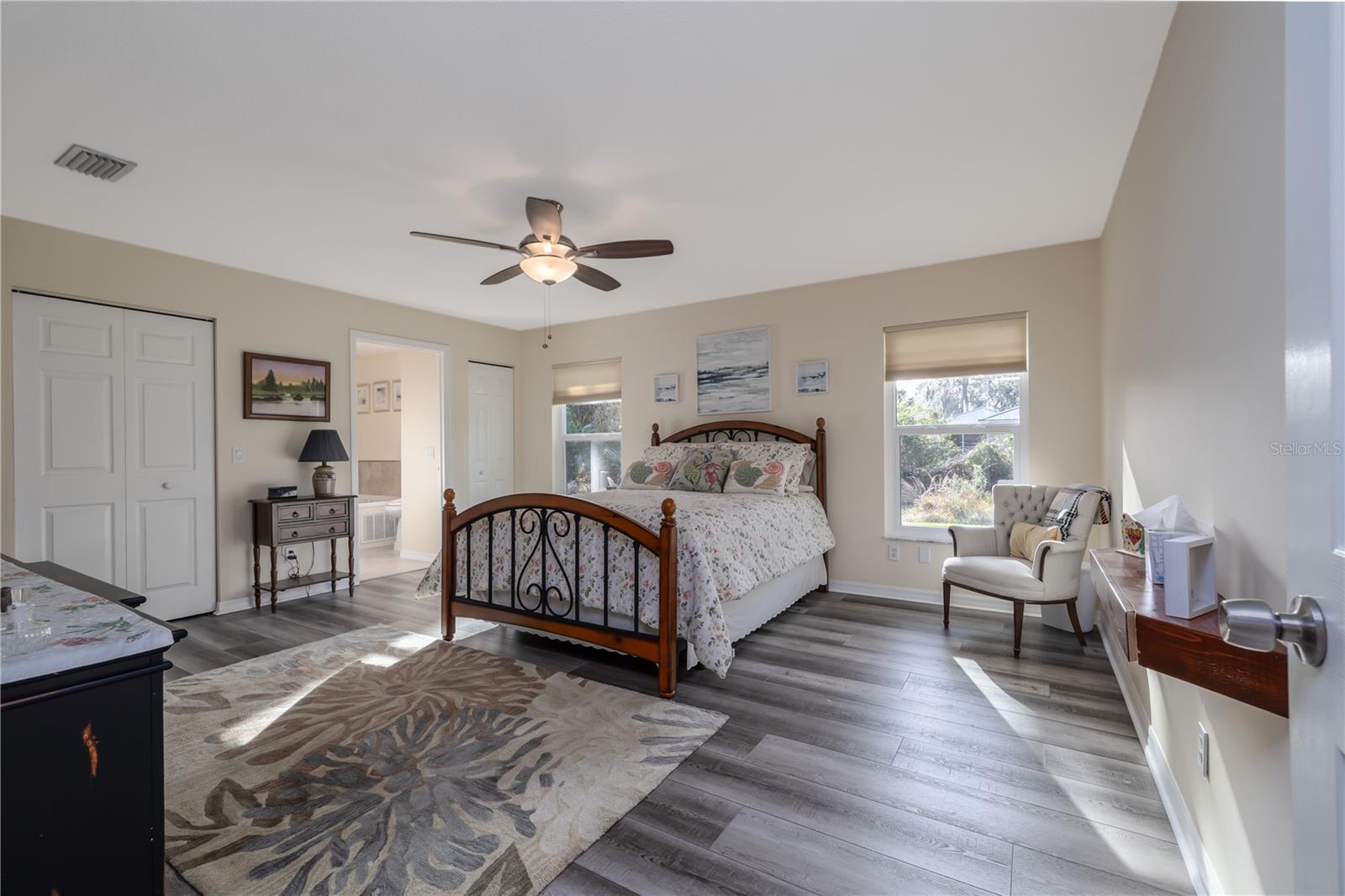 Image 14 of 31 For 633 Art Center Avenue