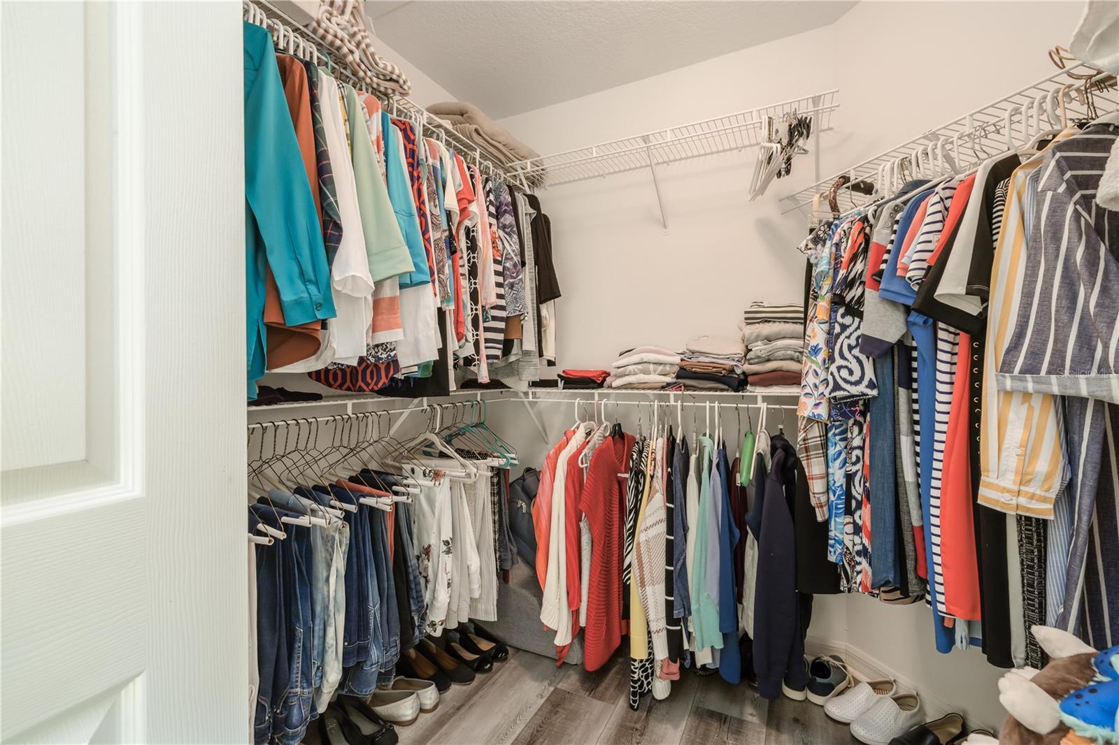 Image 18 of 31 For 633 Art Center Avenue