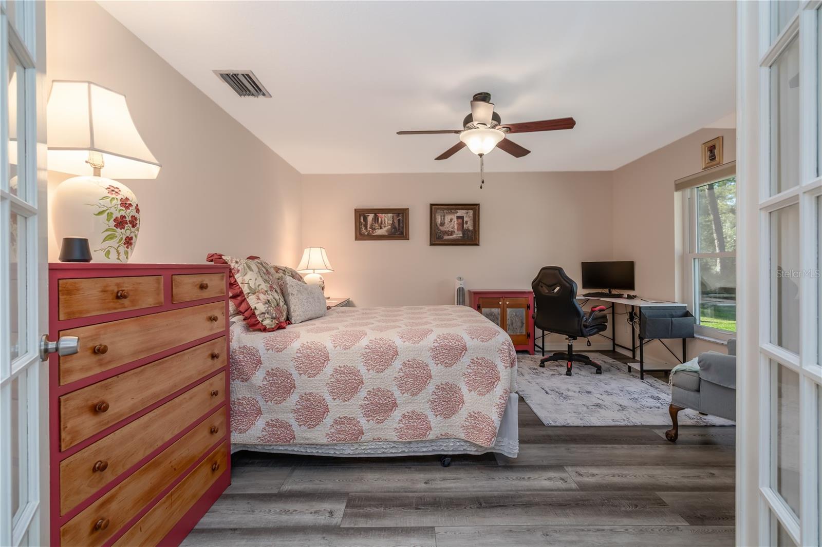 Image 19 of 31 For 633 Art Center Avenue