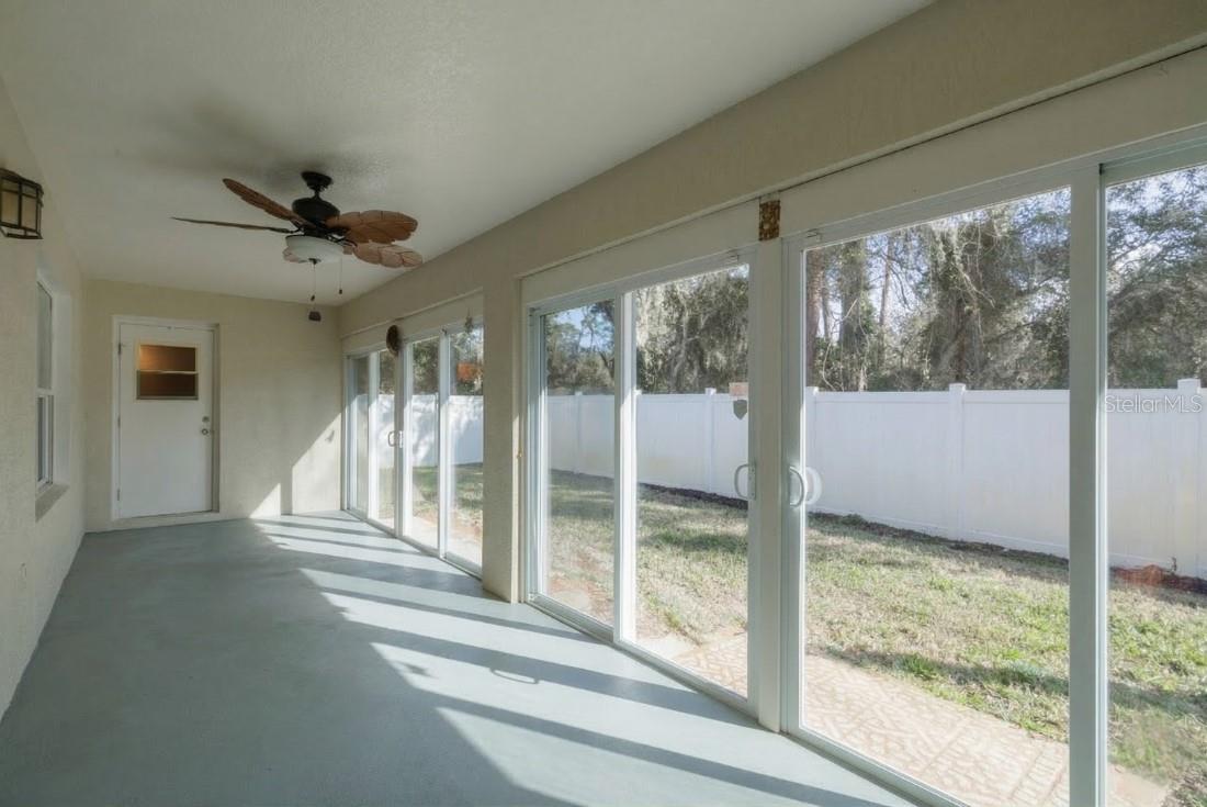 Image 27 of 31 For 633 Art Center Avenue