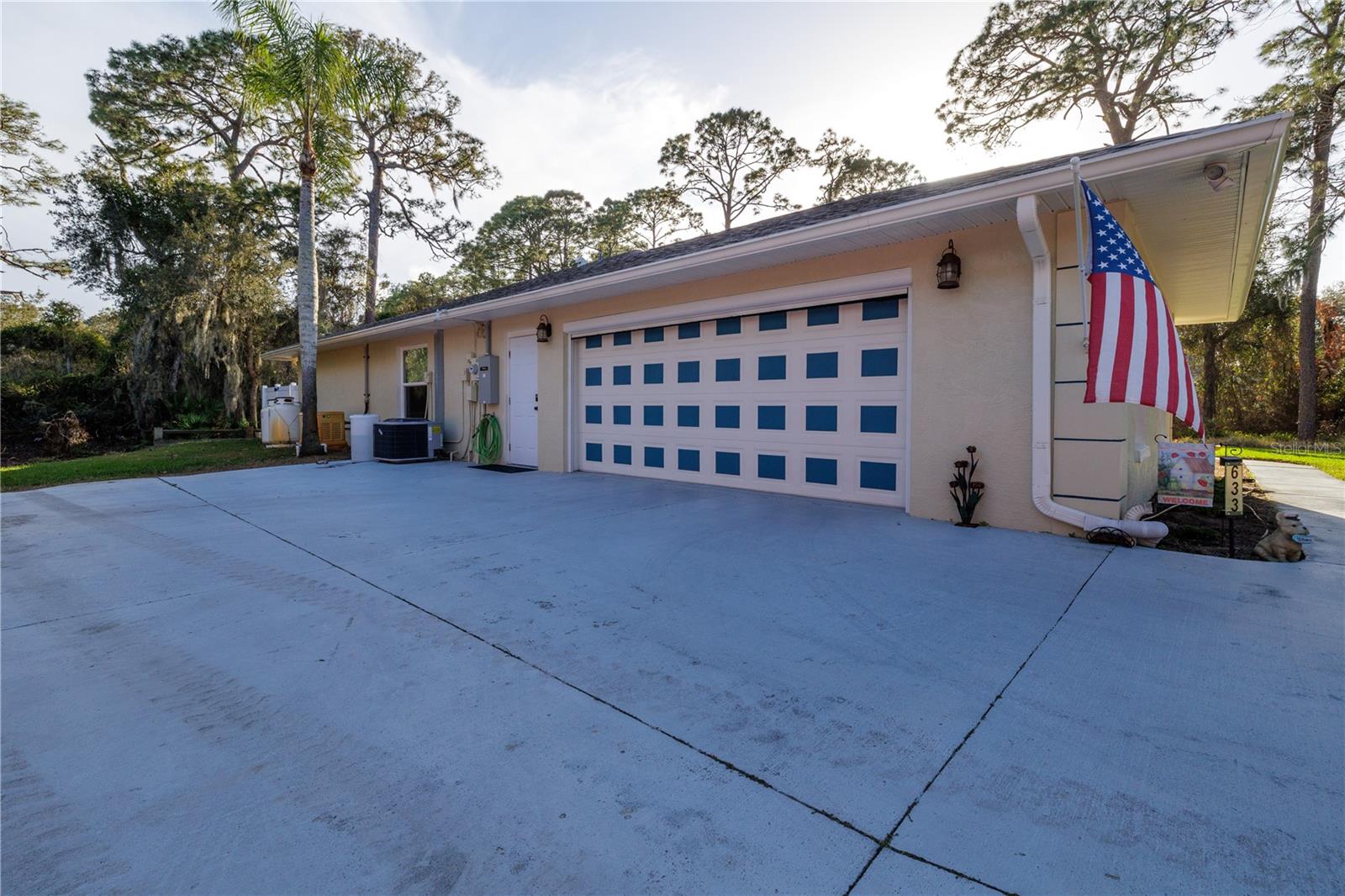 Image 29 of 31 For 633 Art Center Avenue