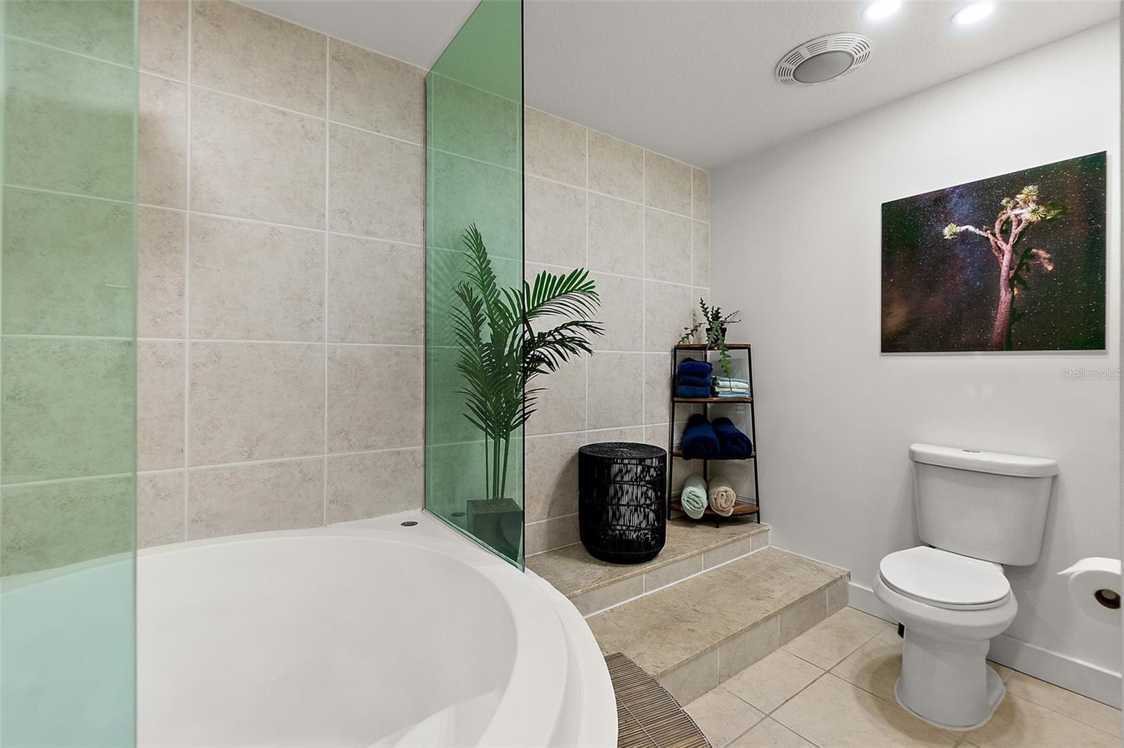 Image 8 of 24 For 101 Palm Harbor Parkway B224