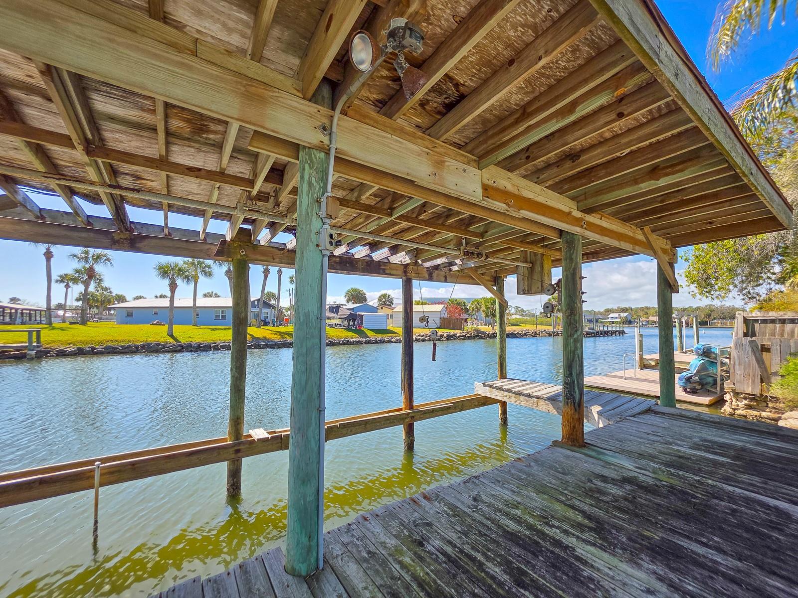 Image 10 of 15 For 304 Palm Circle