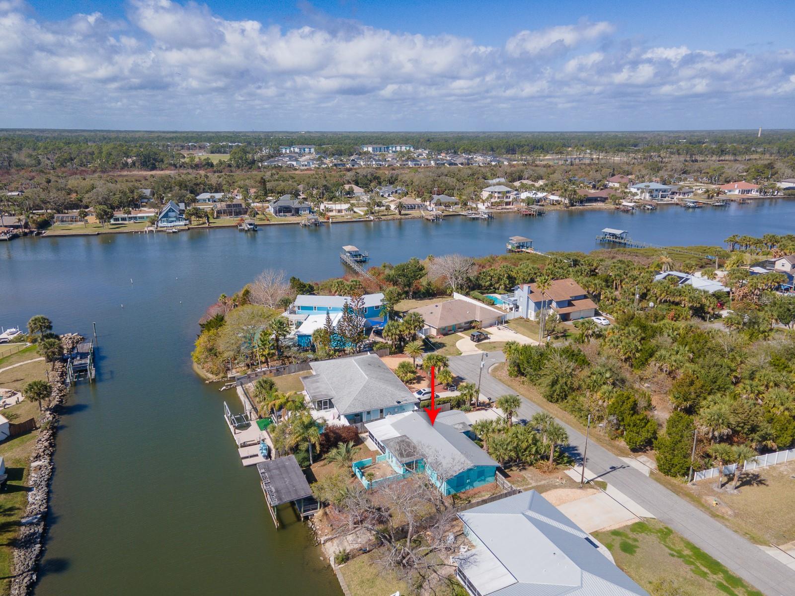 Image 11 of 15 For 304 Palm Circle