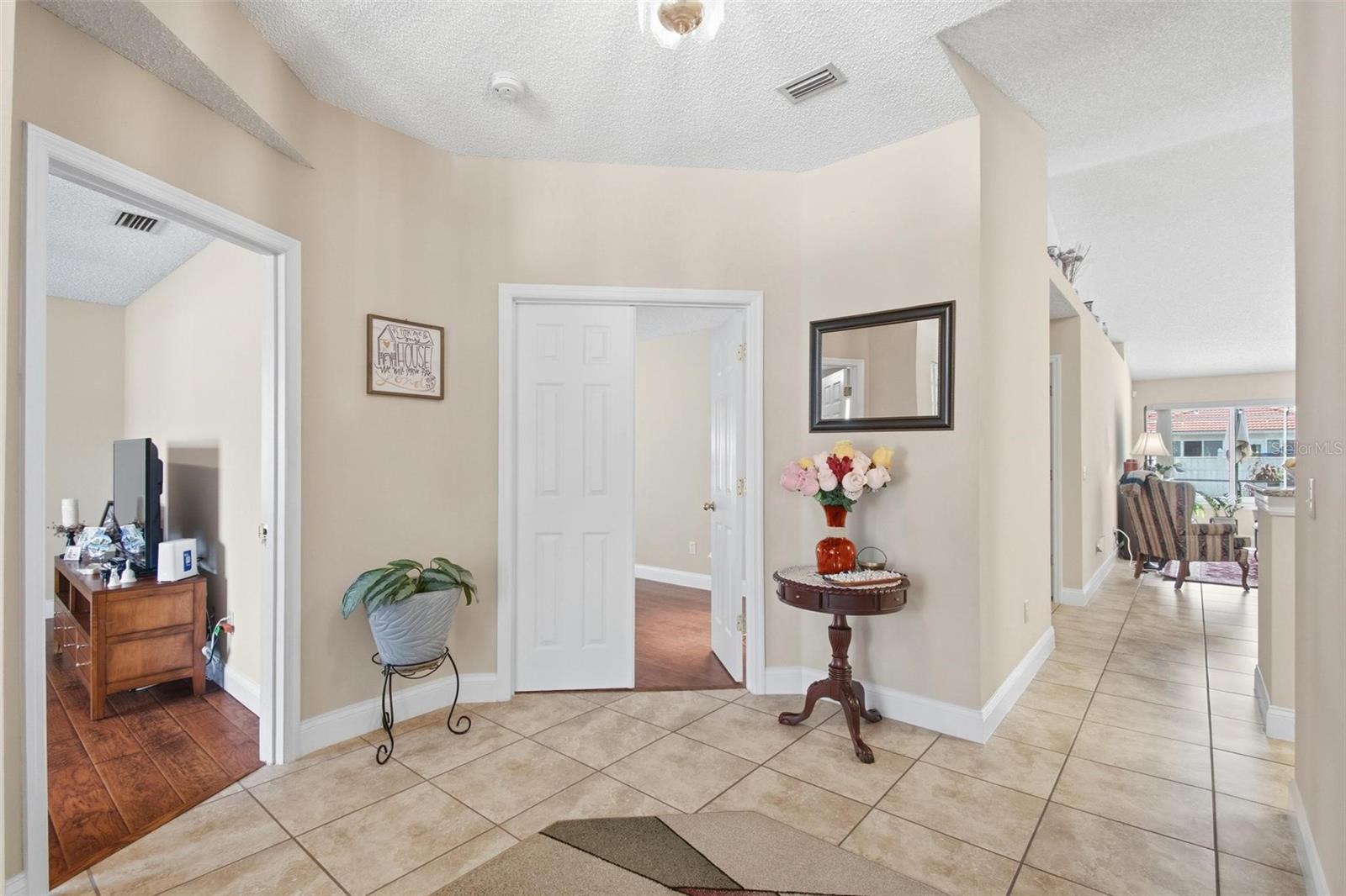 Image 6 of 62 For 129 Fort Caroline Lane