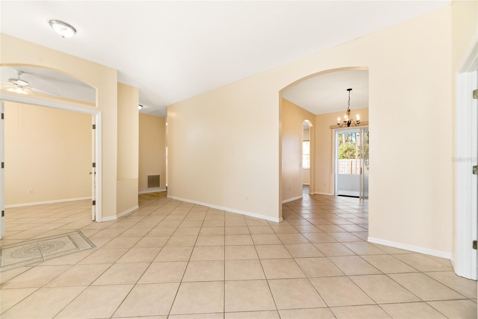 Image 13 of 42 For 11 Bayside Drive