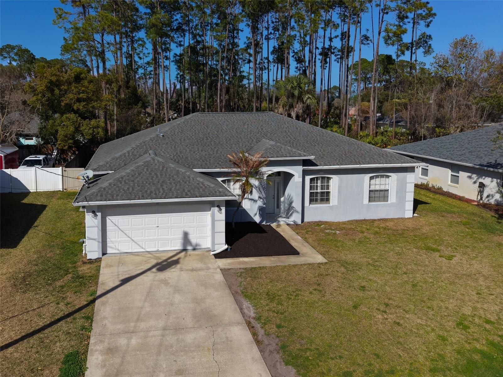 Image 34 of 42 For 11 Bayside Drive