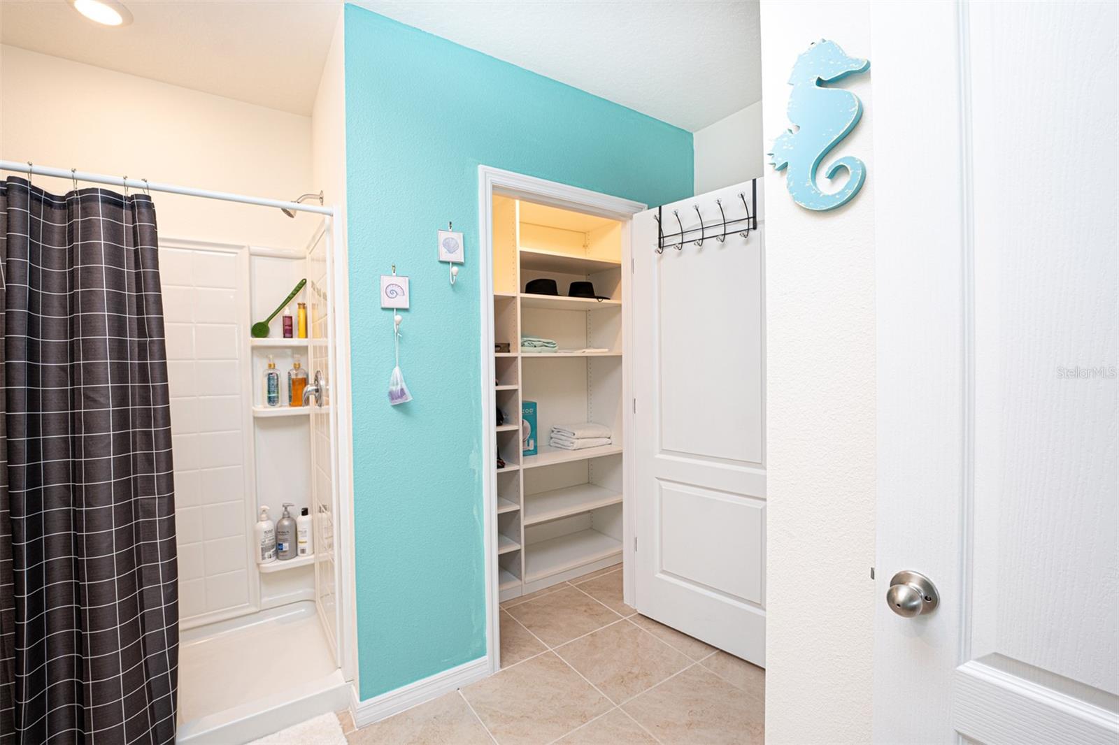 Image 10 of 34 For 1326 Middle Lake Drive