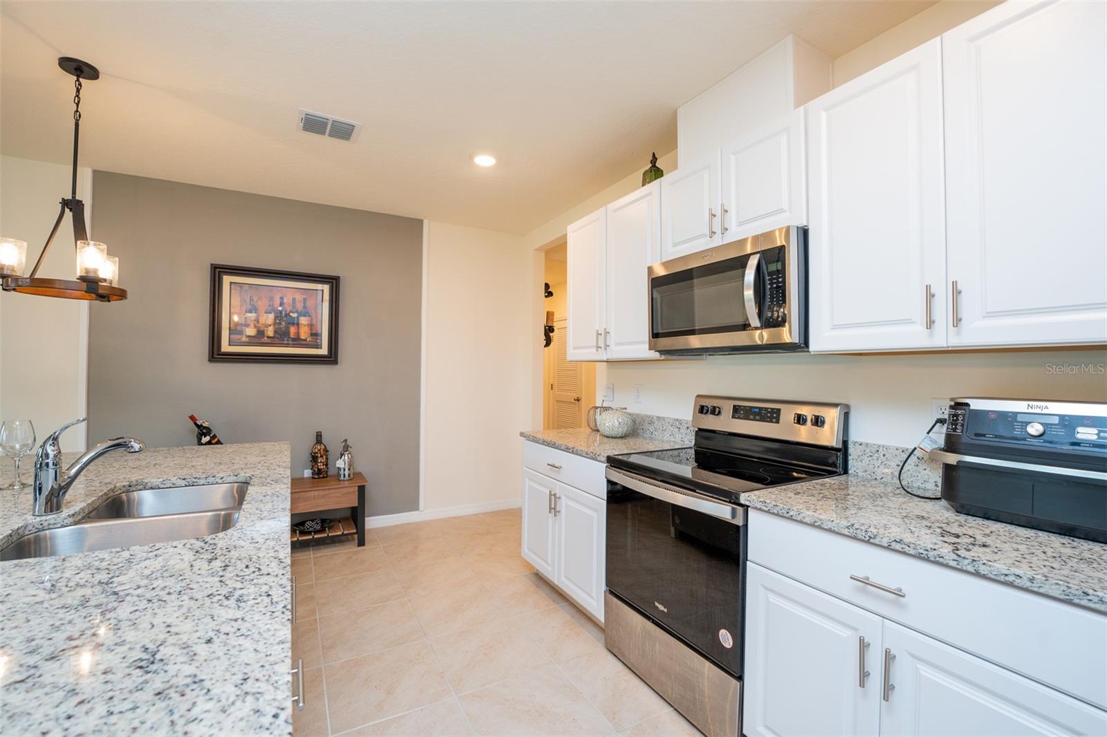 Image 24 of 34 For 1326 Middle Lake Drive