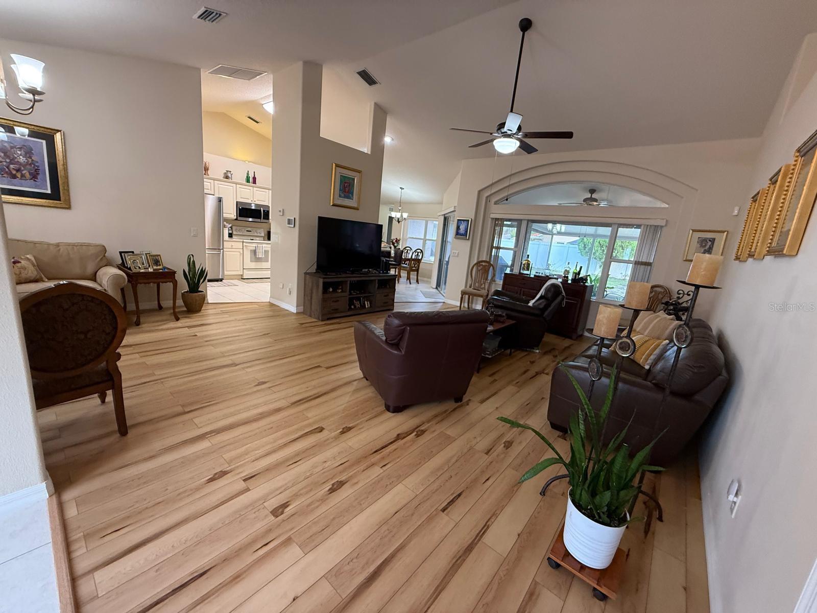 Image 13 of 97 For 23 Evansmill Lane