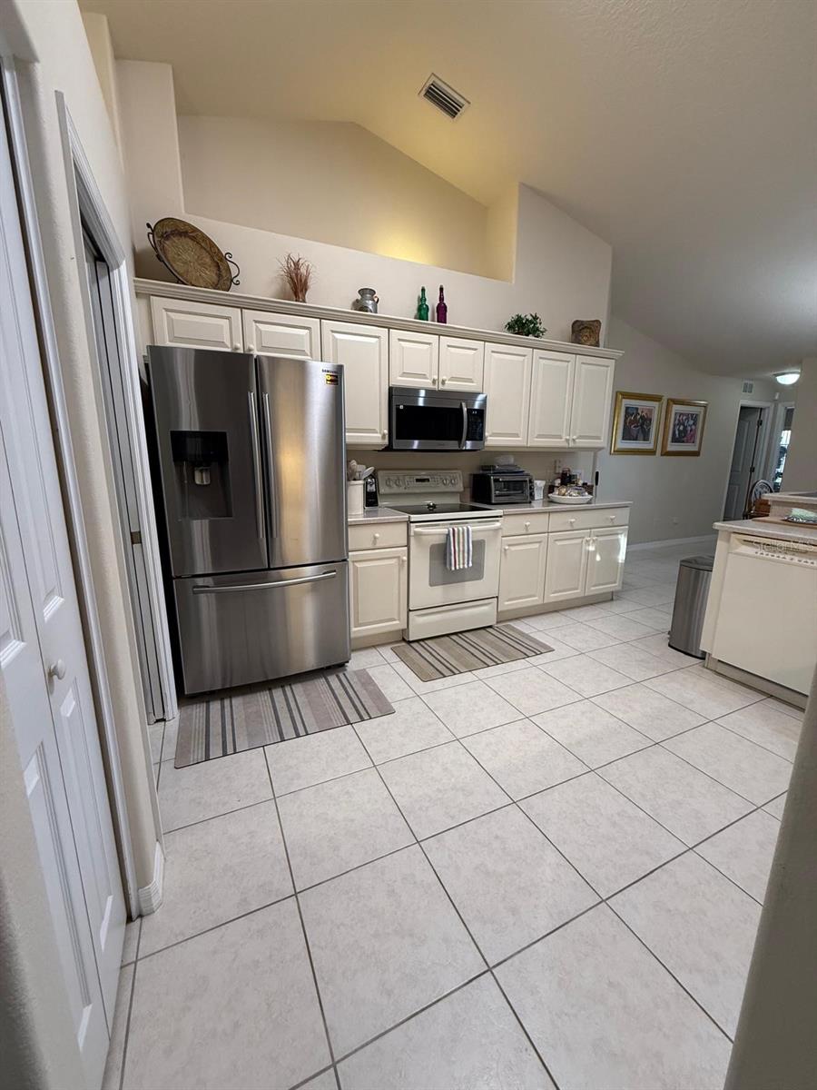 Image 28 of 97 For 23 Evansmill Lane