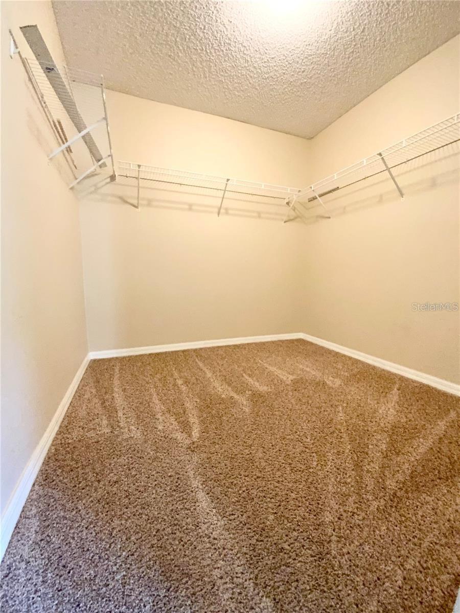 Image 14 of 17 For 48 Karas Trail