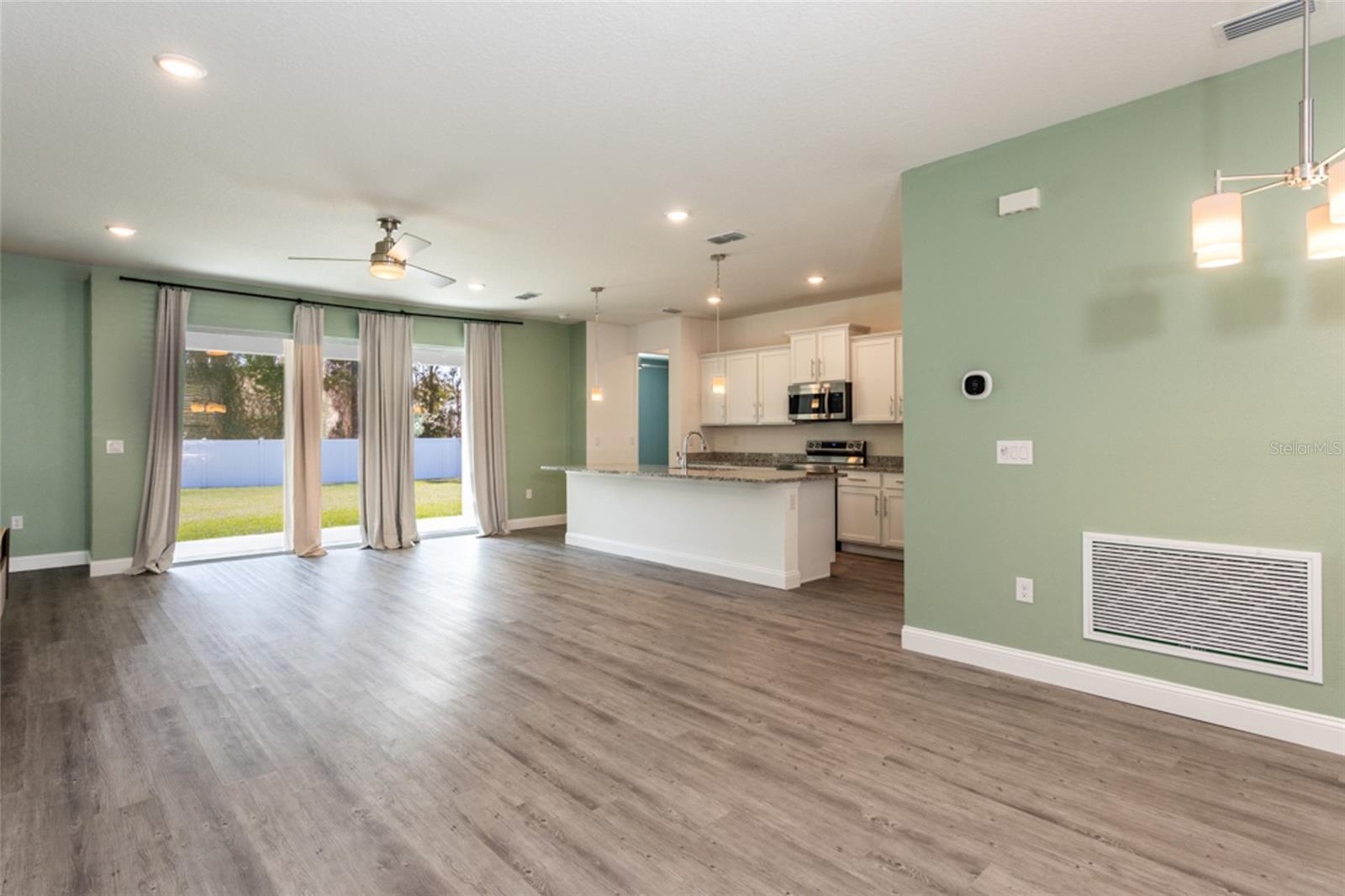 Image 23 of 51 For 50 Folson Lane