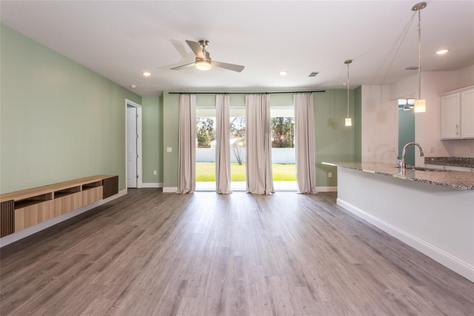 Image 24 of 51 For 50 Folson Lane