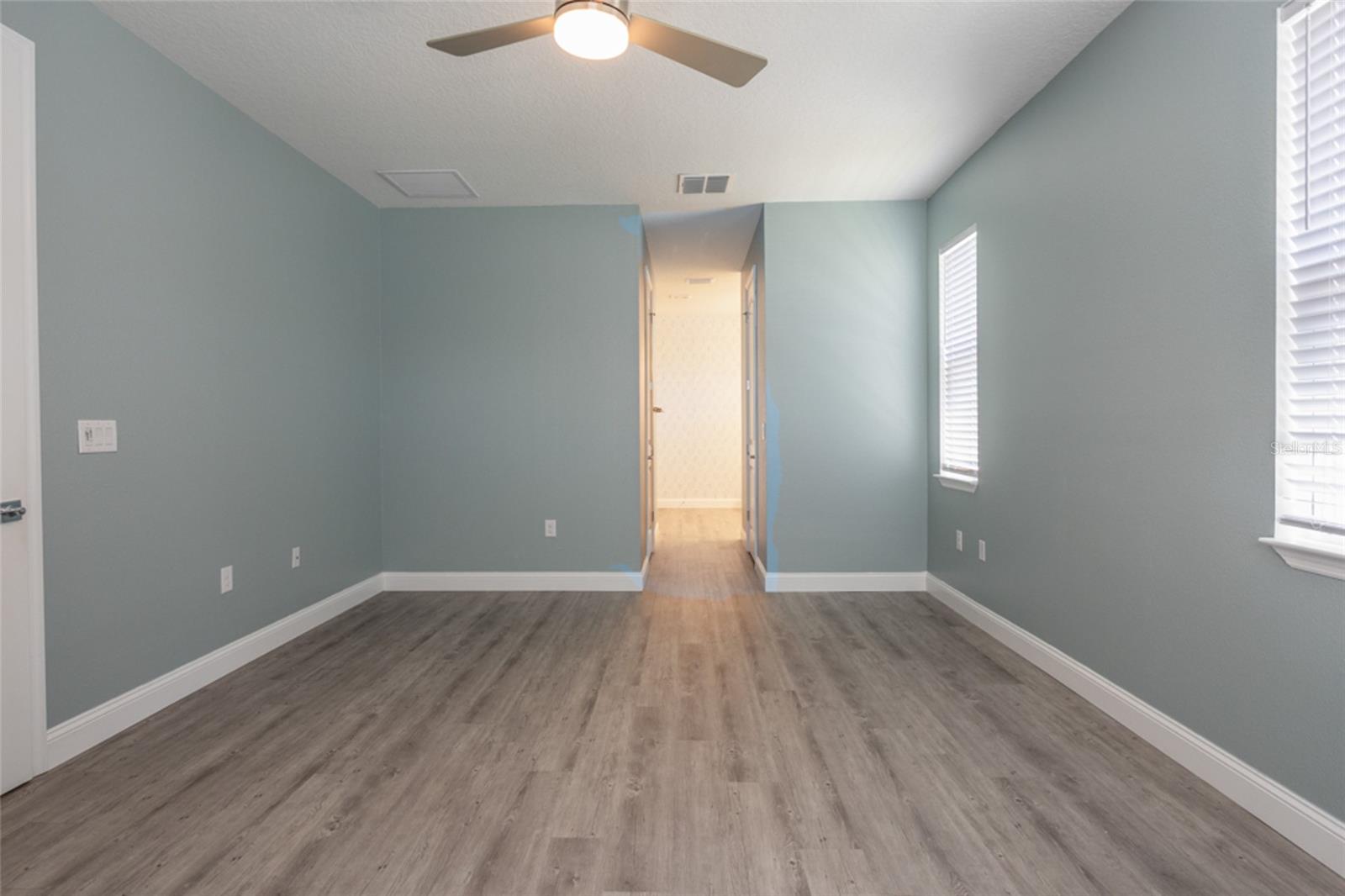 Image 28 of 51 For 50 Folson Lane