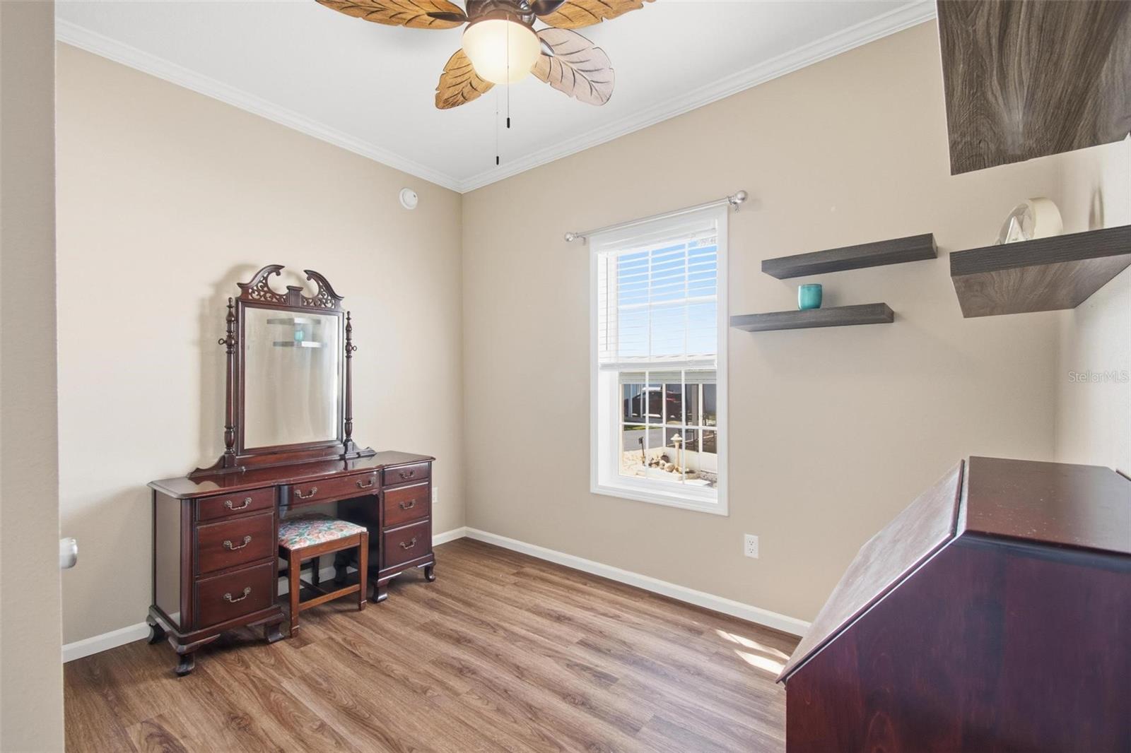 Image 18 of 67 For 188 Monitor Drive