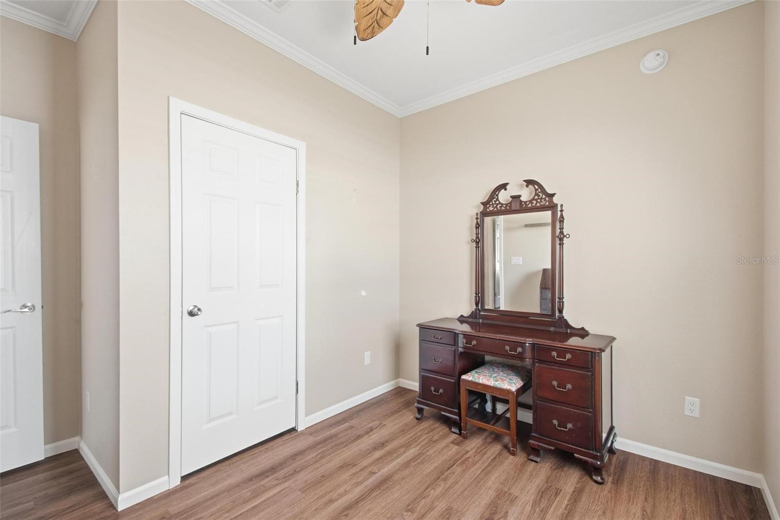 Image 20 of 67 For 188 Monitor Drive