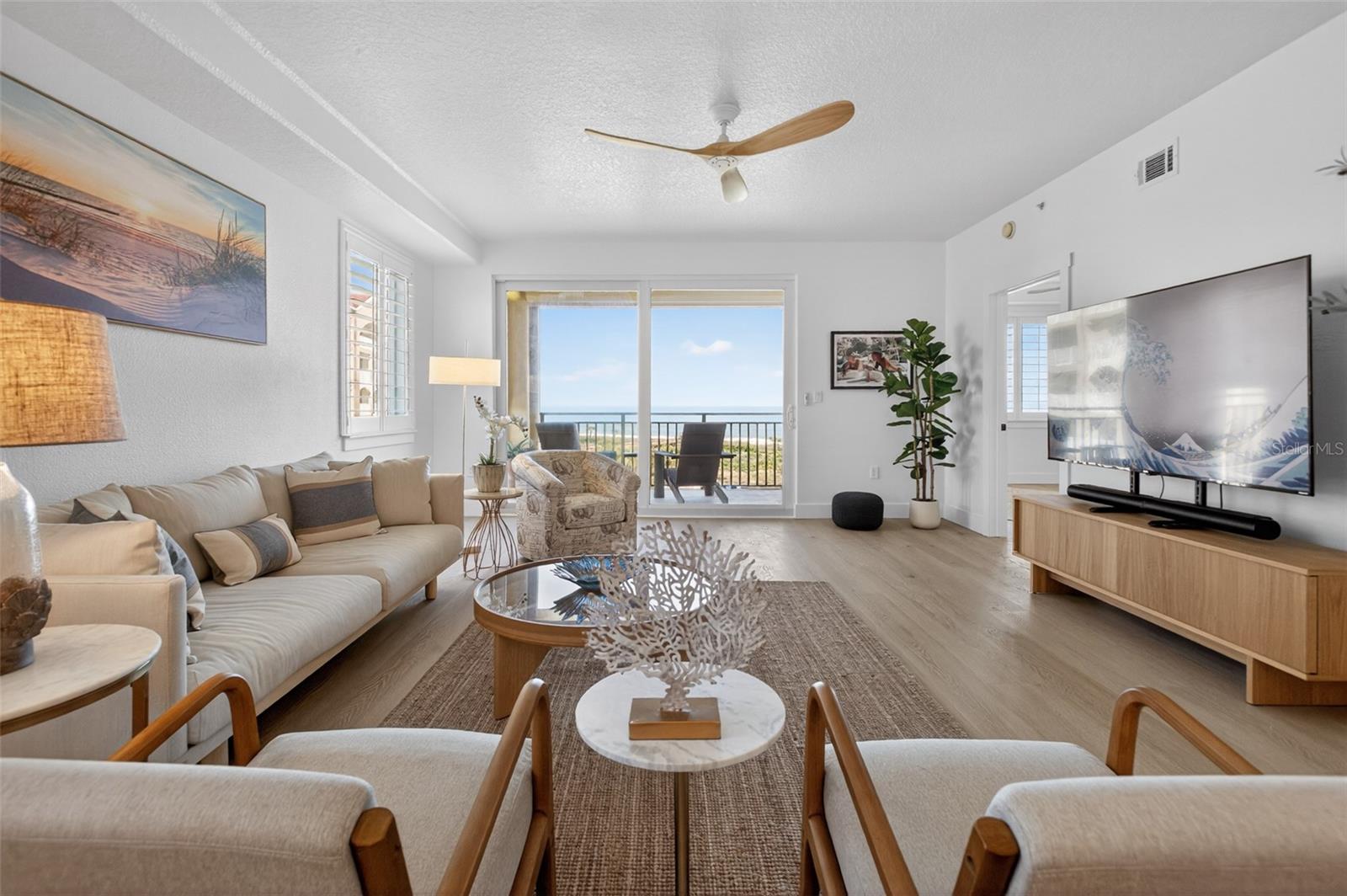 Image 15 of 85 For 80 Surfview Drive 401