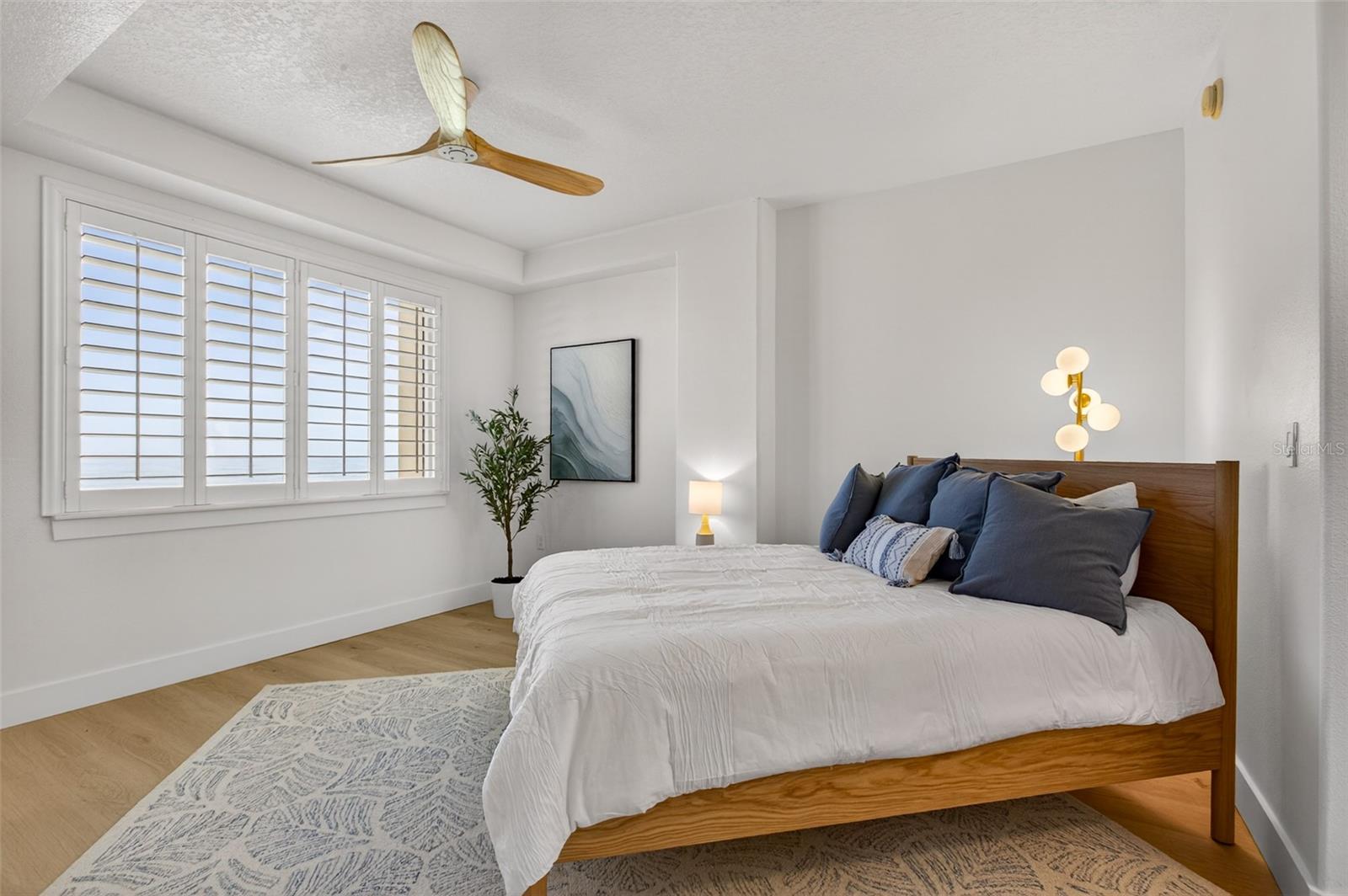 Image 19 of 85 For 80 Surfview Drive 401