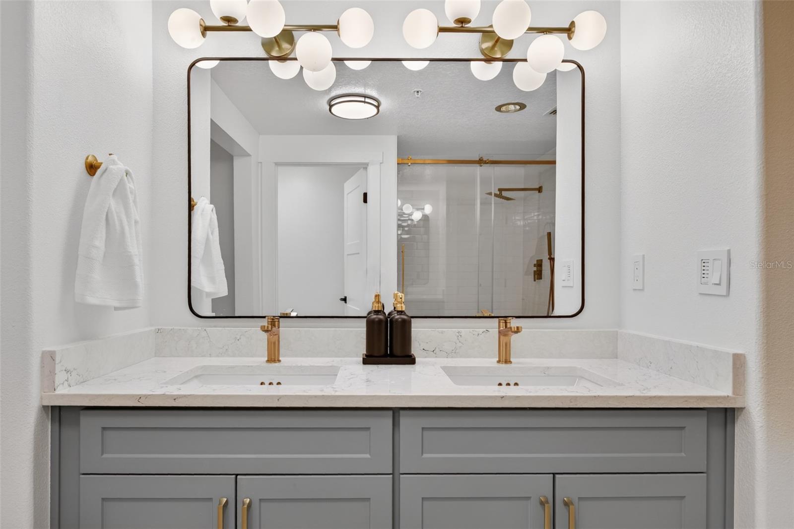 Image 23 of 85 For 80 Surfview Drive 401