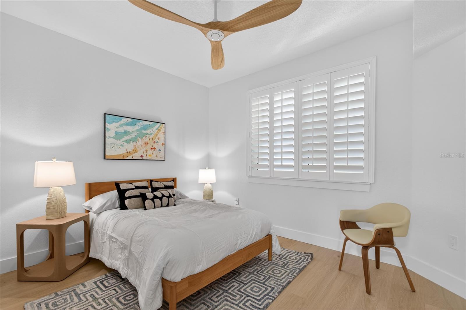 Image 26 of 85 For 80 Surfview Drive 401