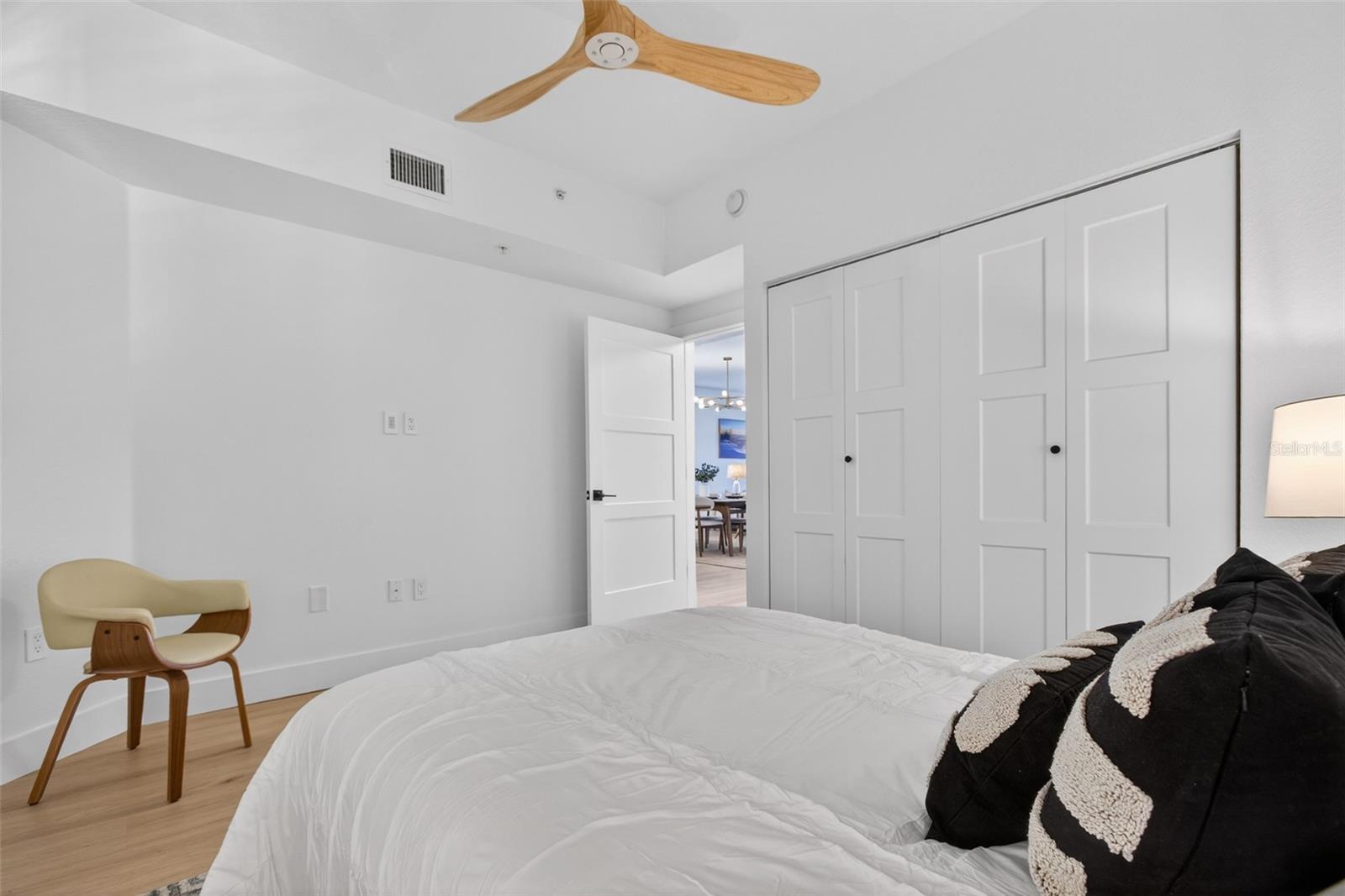 Image 28 of 85 For 80 Surfview Drive 401