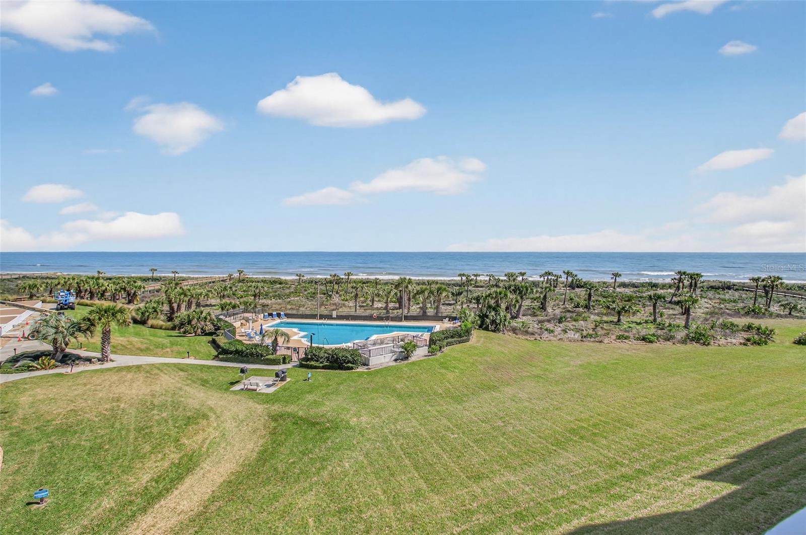 Image 38 of 85 For 80 Surfview Drive 401