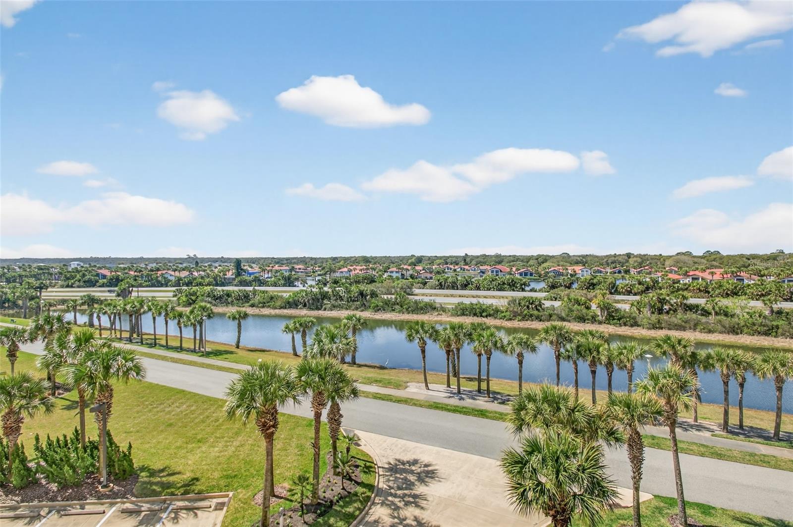 Image 39 of 85 For 80 Surfview Drive 401