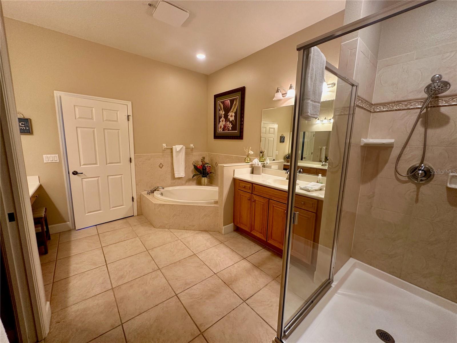 Image 13 of 64 For 600 Cinnamon Beach Way 531