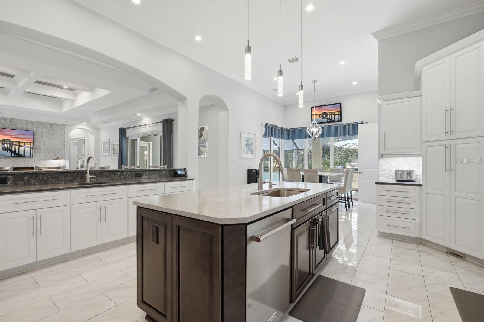 Image 17 of 92 For 11 Ocean Oaks Lane