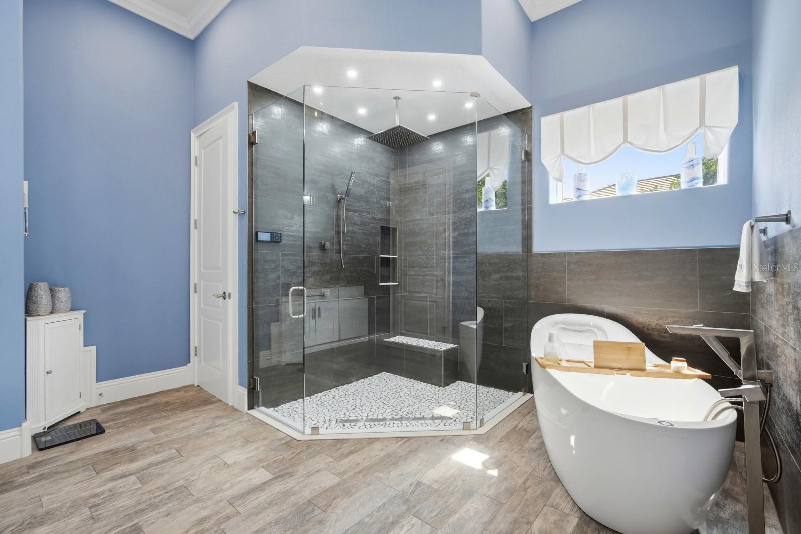 Image 38 of 92 For 11 Ocean Oaks Lane