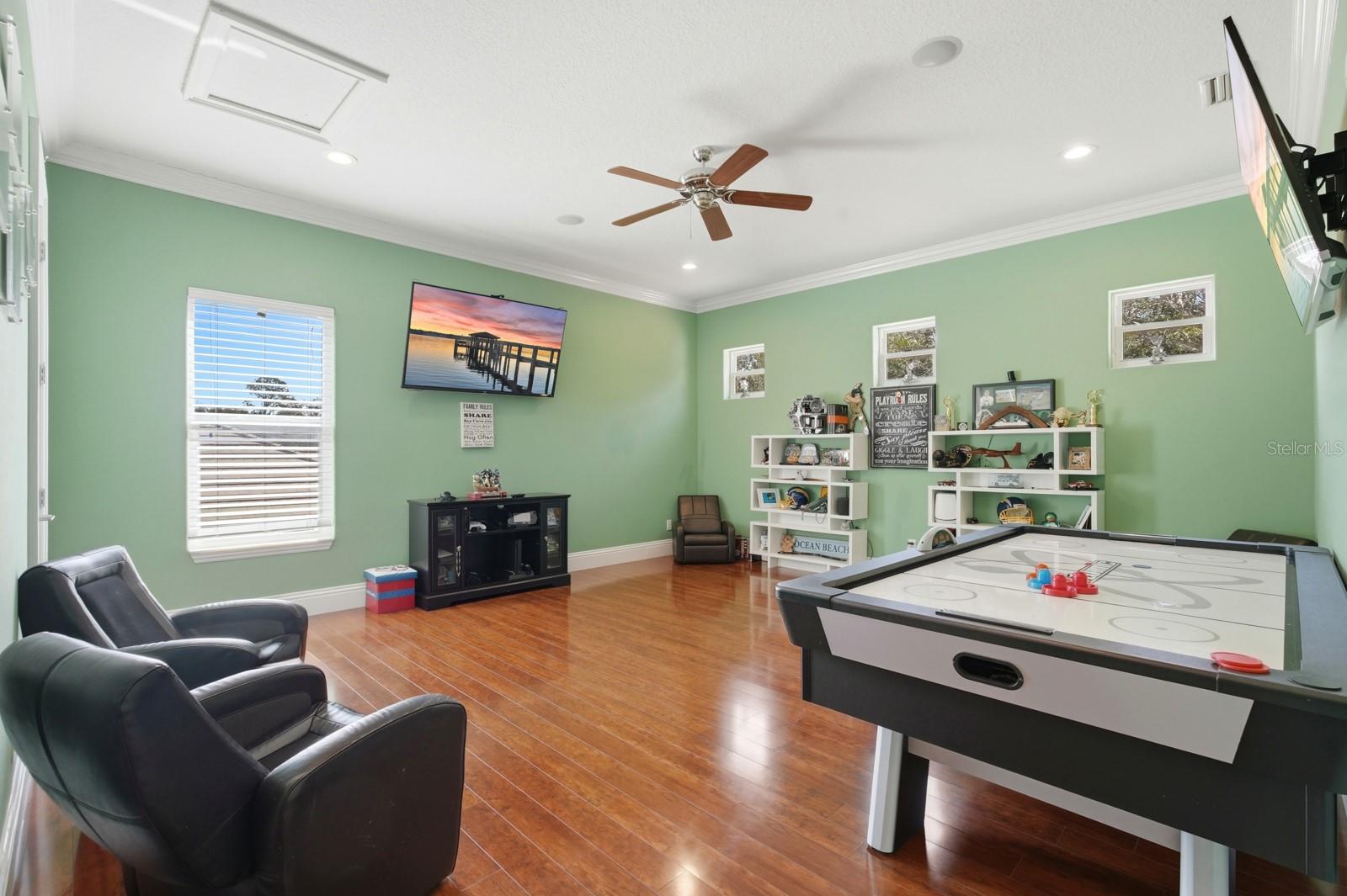 Image 47 of 92 For 11 Ocean Oaks Lane