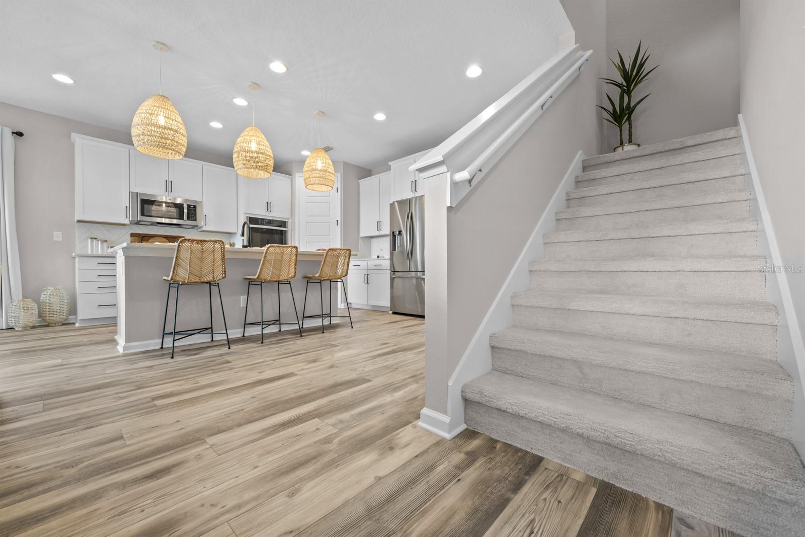 Image 36 of 90 For 41 Los Lagos Boulevard